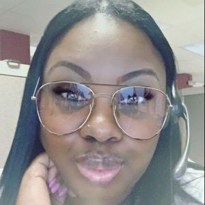 Meet your Posher, Jacklyn